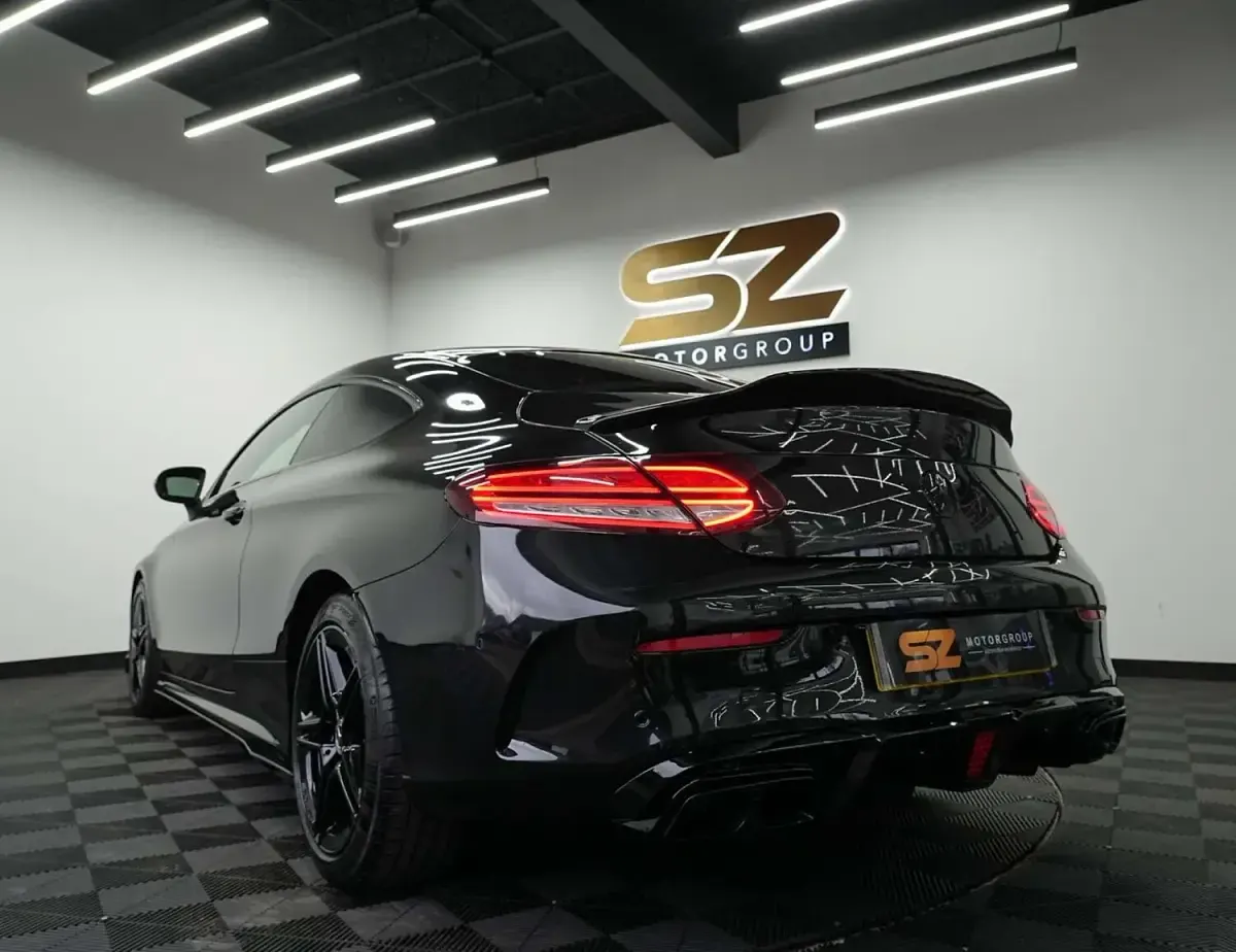 Used Mercedes C200 AMG line 184 HP (135 kW) 2019 Black Coupe