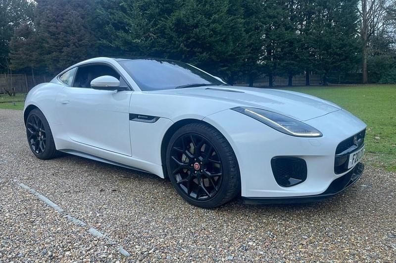 Used Jaguar F-Type R-Dynamic 300 HP (220 kW) 2019 White Coupe