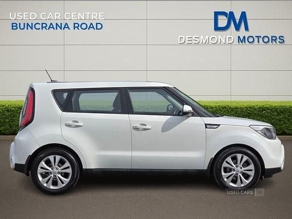 Used Kia Soul Plus 126 HP (92 kW) 2015 White SUV