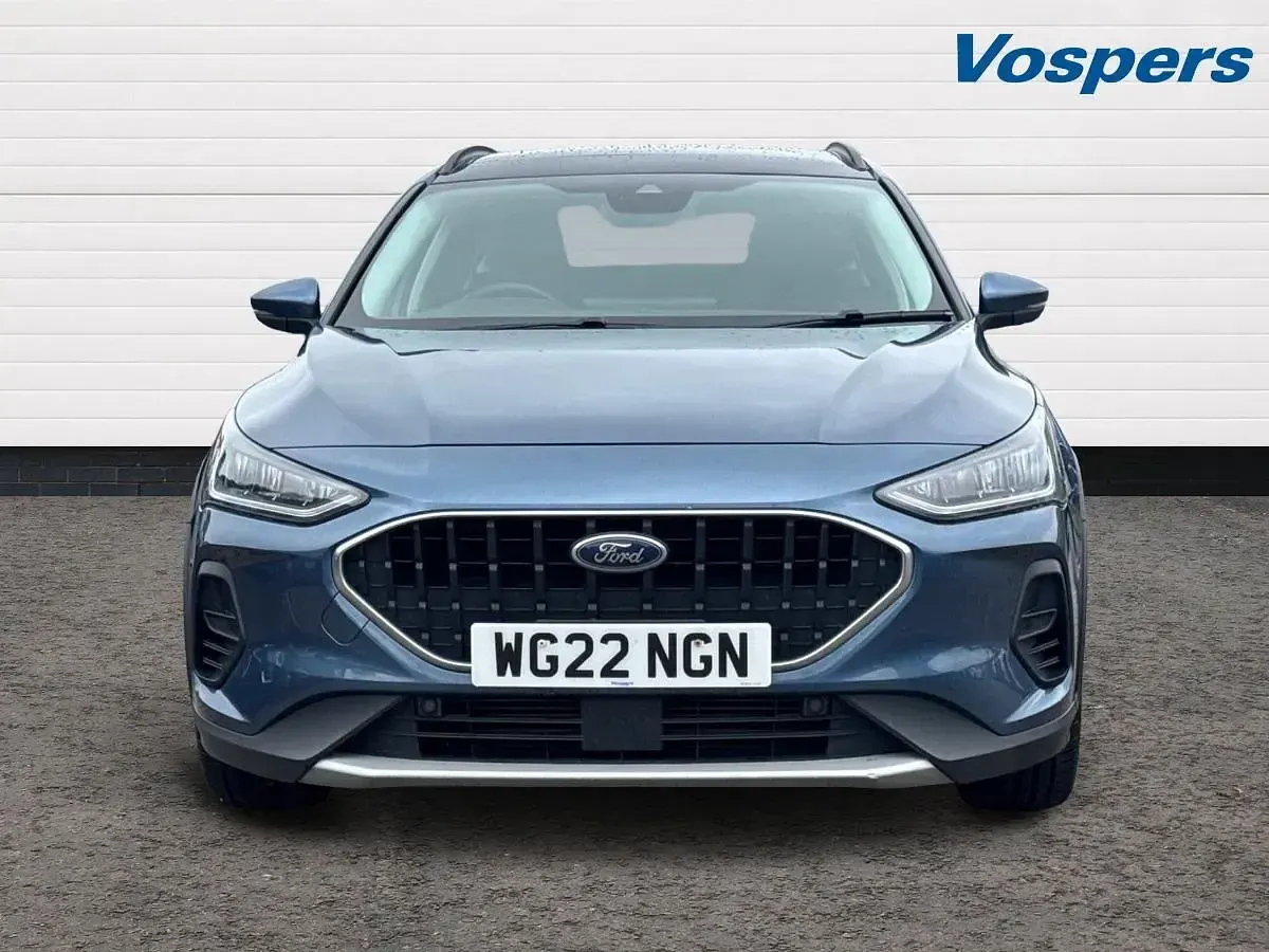 Used Ford Focus Active 153 HP (112 kW) 2022 Blue Estate