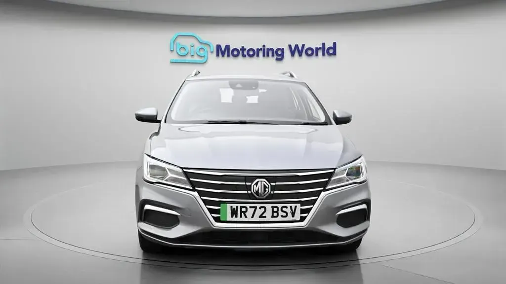 Used MG MG5 EV Exclusive 113 kW (154 HP) 2022 Silver Estate