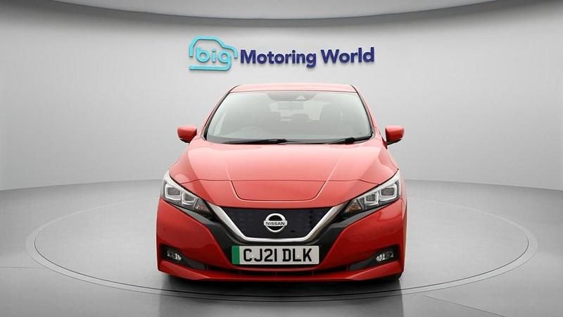 Used Nissan Leaf Tekna 110 kW (150 HP) 2021 Hatchback