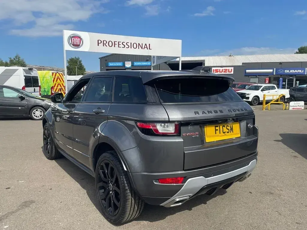 Usado Land Rover Range Rover evoque HSE Dynamic 180 HP (132 kW) 2018 Cinzento SUV