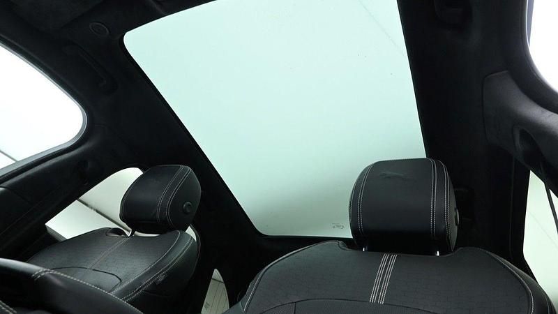 Image 4/4