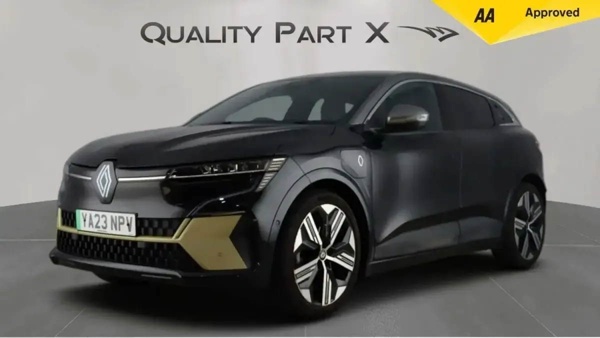 Usado Renault Megane E-Tech Iconic 160 kW (218 HP) 2023 Preto Citadino