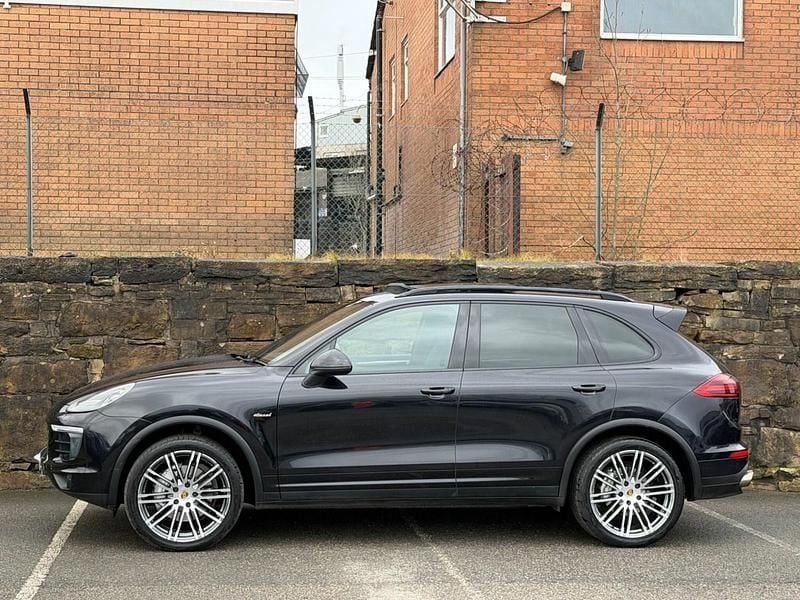 Begagnad Porsche Cayenne 385 HK (283 kW) 2017 Svart SUV