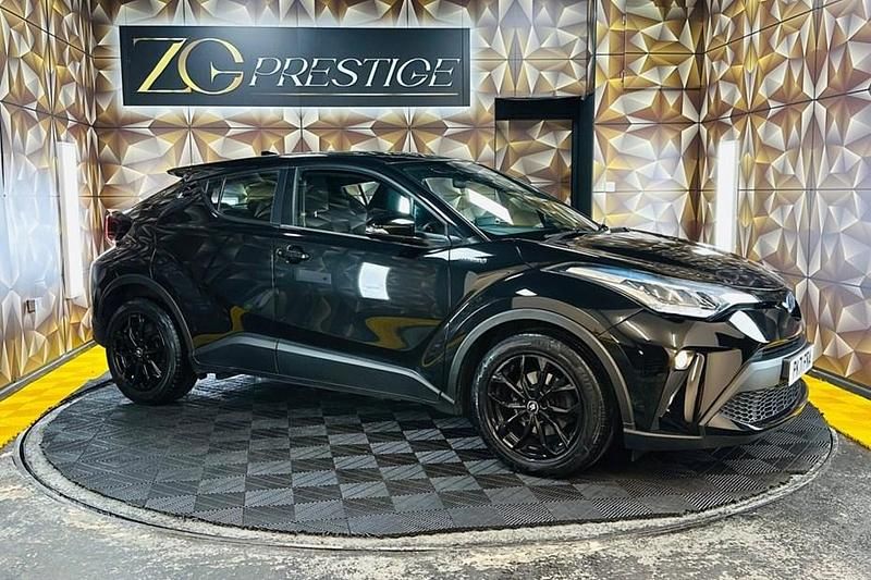Used Toyota C-HR 122 HP (89 kW) 2021 Black SUV