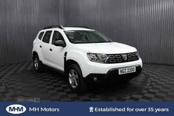 White Used 2019 Dacia Duster Essentiel SUV | £6,995 (Super price) - Image 1/4