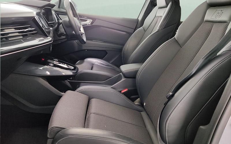 Used Audi Q4 e-tron S-Line 150 kW (204 HP) 2023 Grey SUV