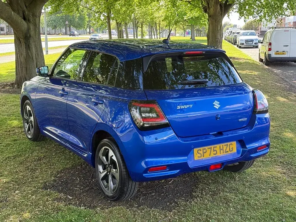 Used Suzuki Swift 82 HP (60 kW) 2025 Blue Hatchback