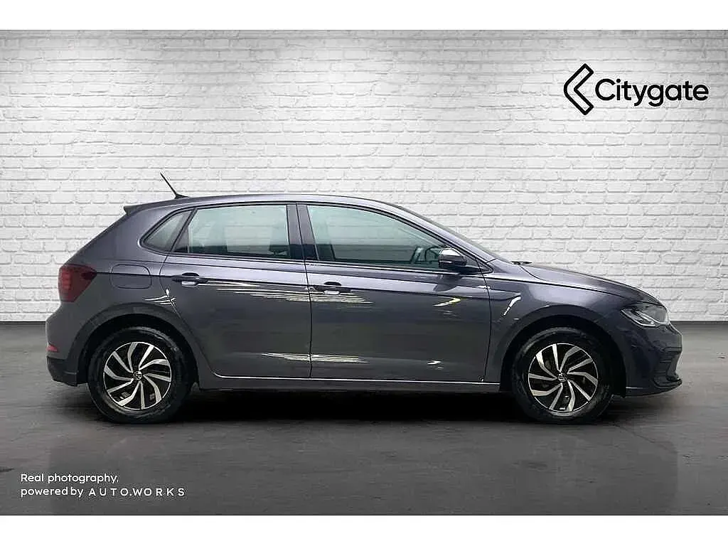 Used VW Polo 95 HP (69 kW) 2024 Hatchback