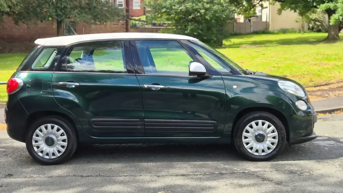 Used Fiat 500L Easy 85 HP (62 kW) 2013 Green MPV
