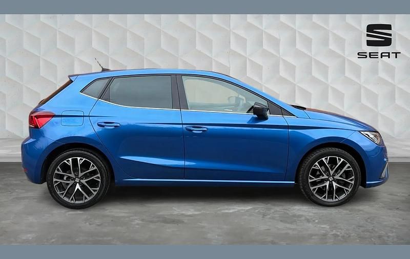 Used Seat Ibiza XCELLENCE 108 HP (79 kW) 2024 Blue Hatchback