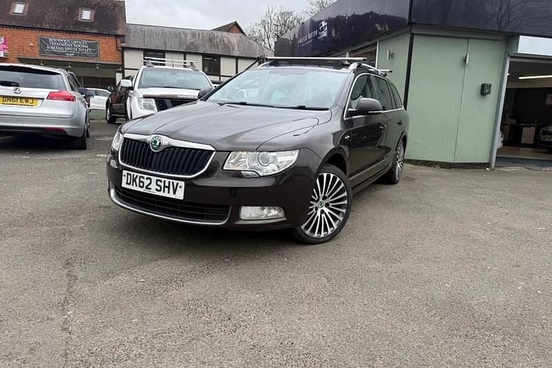 Used Skoda Superb Elegance 170 HP (125 kW) 2012 Brown Estate