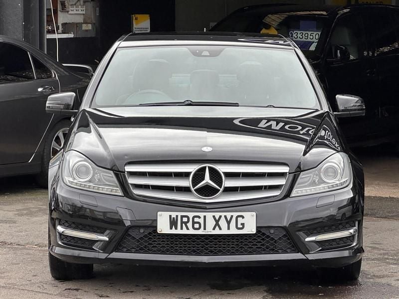 Used Mercedes C180 Sport Edition 156 HP (114 kW) 2011 Black Sedan