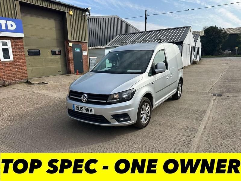 Used VW Caddy Highline 102 HP (75 kW) 2019 Silver MPV