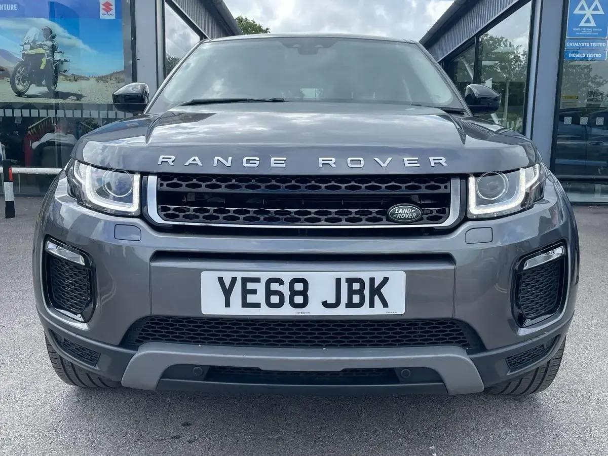Used Land Rover Range Rover evoque SE 2018 Grey Estate