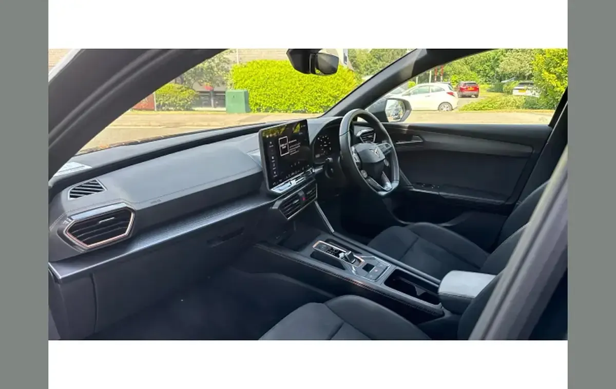 Used Cupra Leon 150 HP (110 kW) 2025 Black Hatchback