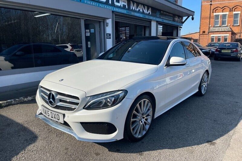 Used Mercedes C220 AMG Line Premium 2015 White Sedan