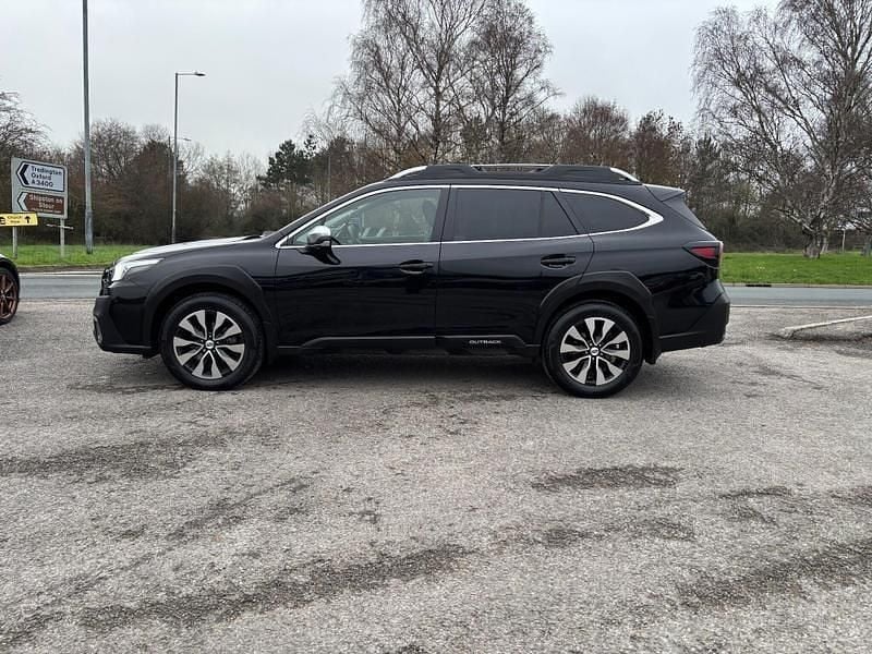 Used Subaru Outback 169 HP (124 kW) 2023 Black Estate