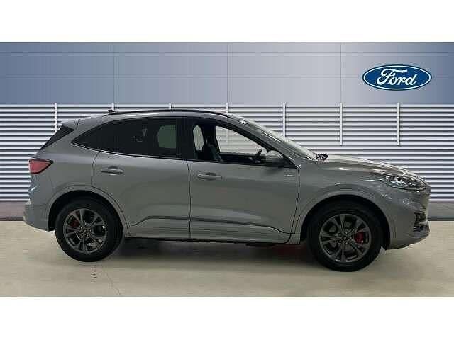 Used Ford Kuga ST-Line 225 HP (165 kW) 2024 Silver SUV