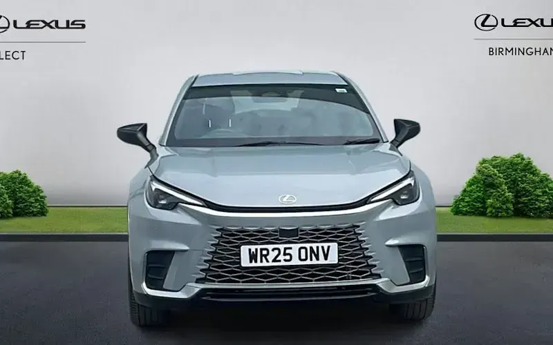 Usado Lexus LBX 136 CV (100 kW) 2026 SUV