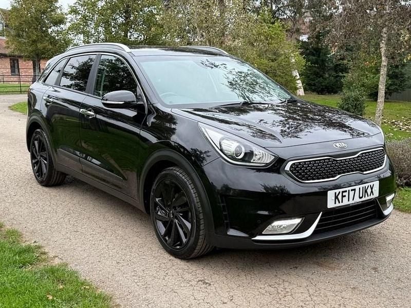 Black Used 2017 Kia Niro 3 SUV | £10,350 (Fair price) - Image 1/4