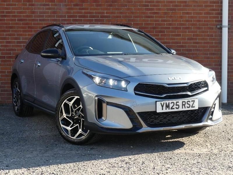 Silver Used 2025 Kia XCeed GT-Line SUV | £20,186 (Fair price) - Image 1/4