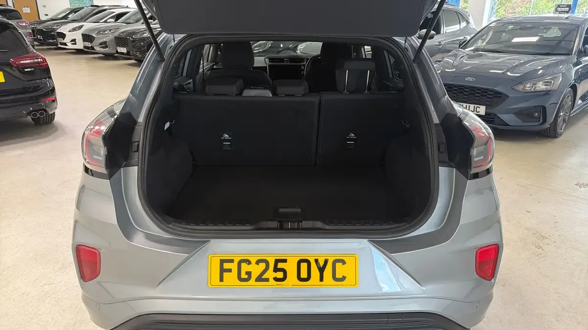 Used Ford Puma ST-Line 125 HP (91 kW) 2025 Silver SUV