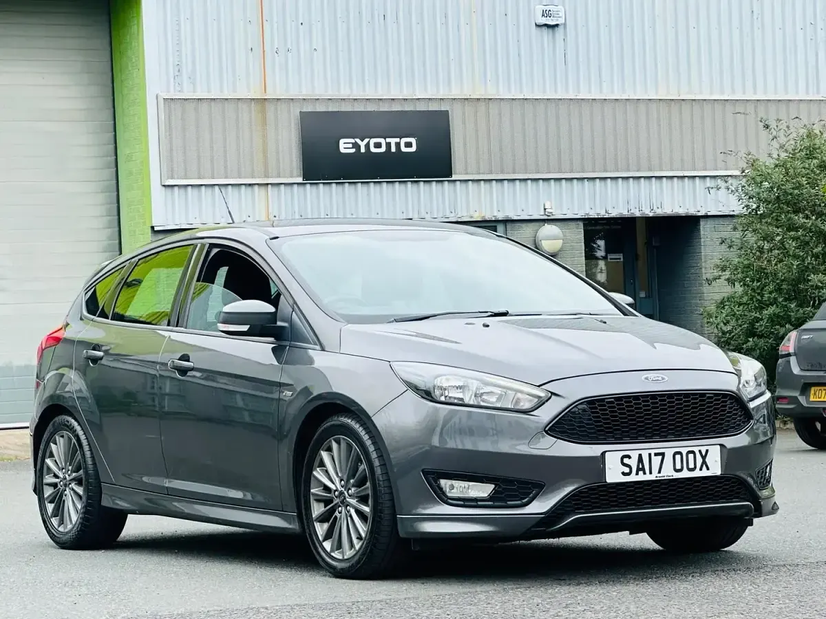 Used Ford Focus ST-Line 2017 Grey Hatchback