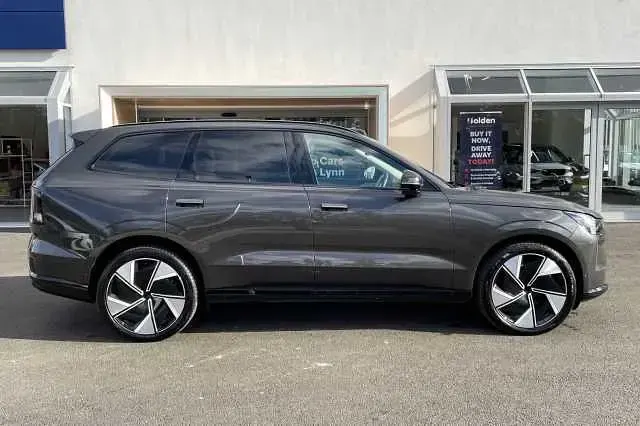 Used Volvo EX90 Ultra 295 kW (402 HP) 2025 SUV