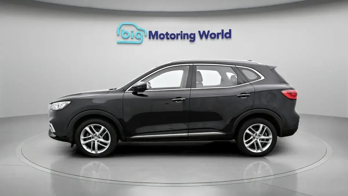 Gebraucht MG HS Excite 160 PS (117 kW) 2020 Schwarz SUV