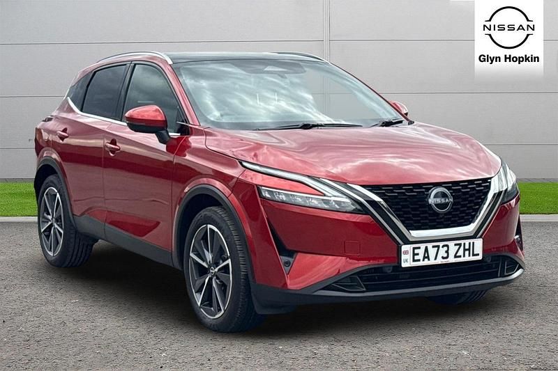 Red Used 2023 Nissan Qashqai Tekna SUV | £24,115 (Expensive) - Image 1/4