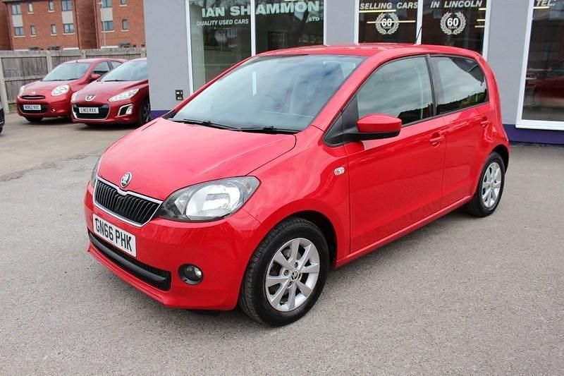 Usado Skoda Citigo SE L 75 CV (55 kW) 2016 Rojo Utilitario