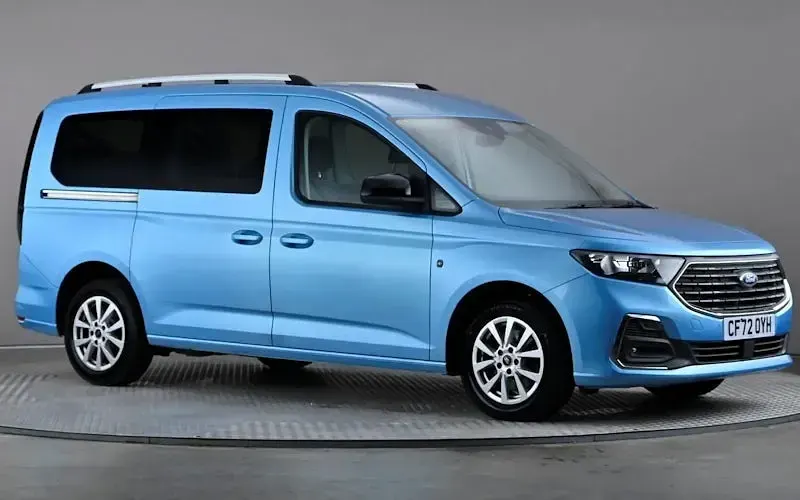 Used Ford Tourneo Connect Titanium 122 HP (89 kW) 2023 MPV