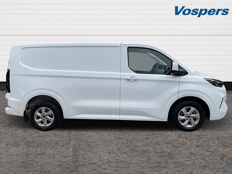 Used Ford Transit Custom Limited 136 HP (100 kW) 2024 White Van