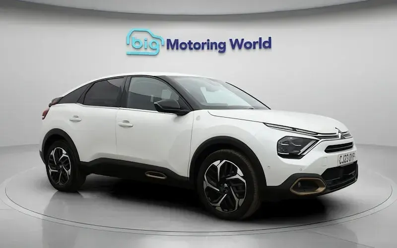 Used Citroën C4 PureTech 131 HP (96 kW) 2023 White SUV