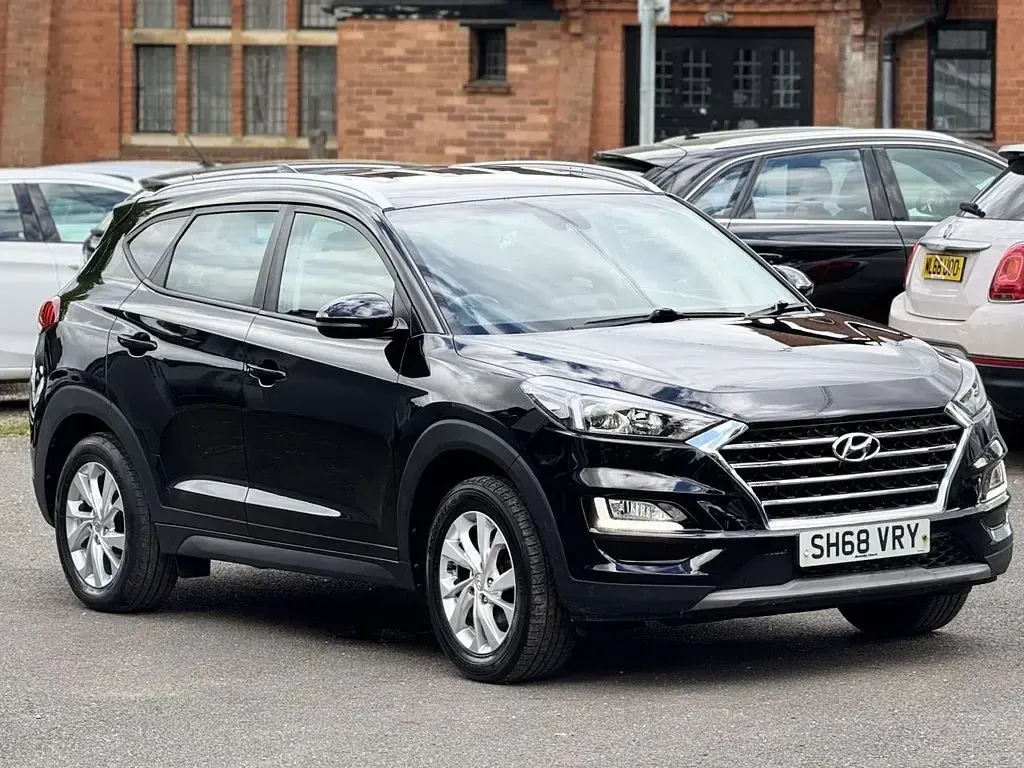 Used Hyundai Tucson SE 115 HP (84 kW) 2018 Black SUV