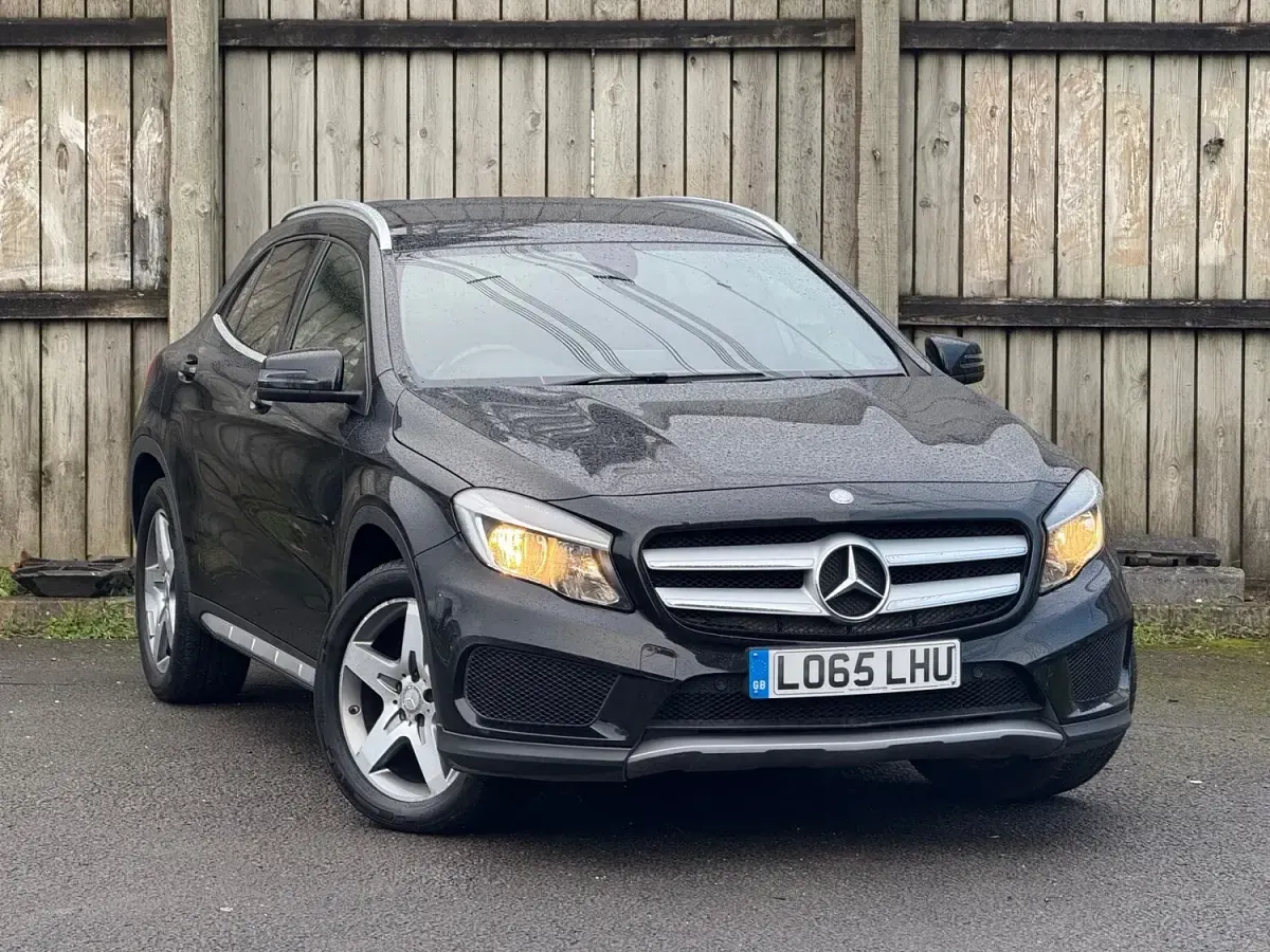 Used Mercedes GLA200 AMG line 136 HP (100 kW) 2015 Black SUV