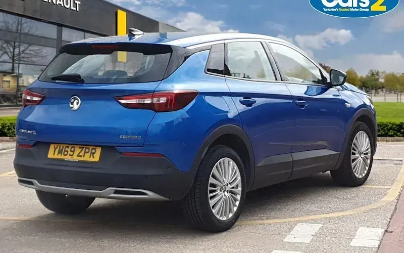 Used Vauxhall Grandland X Business Edition 131 HP (96 kW) 2020 Blue SUV