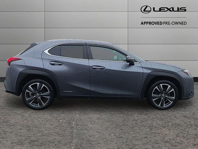 Used Lexus UX 250h 2019 Grey SUV
