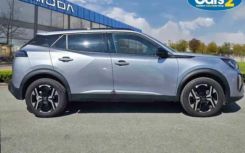 Used Peugeot 2008 Allure 131 HP (96 kW) 2024 Grey SUV