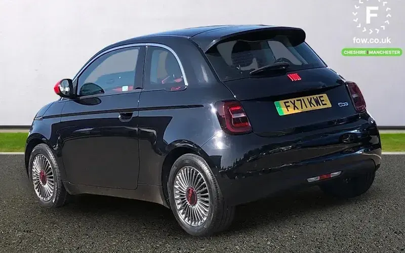 Used Fiat 500e Red 86 kW (118 HP) 2026 Hatchback