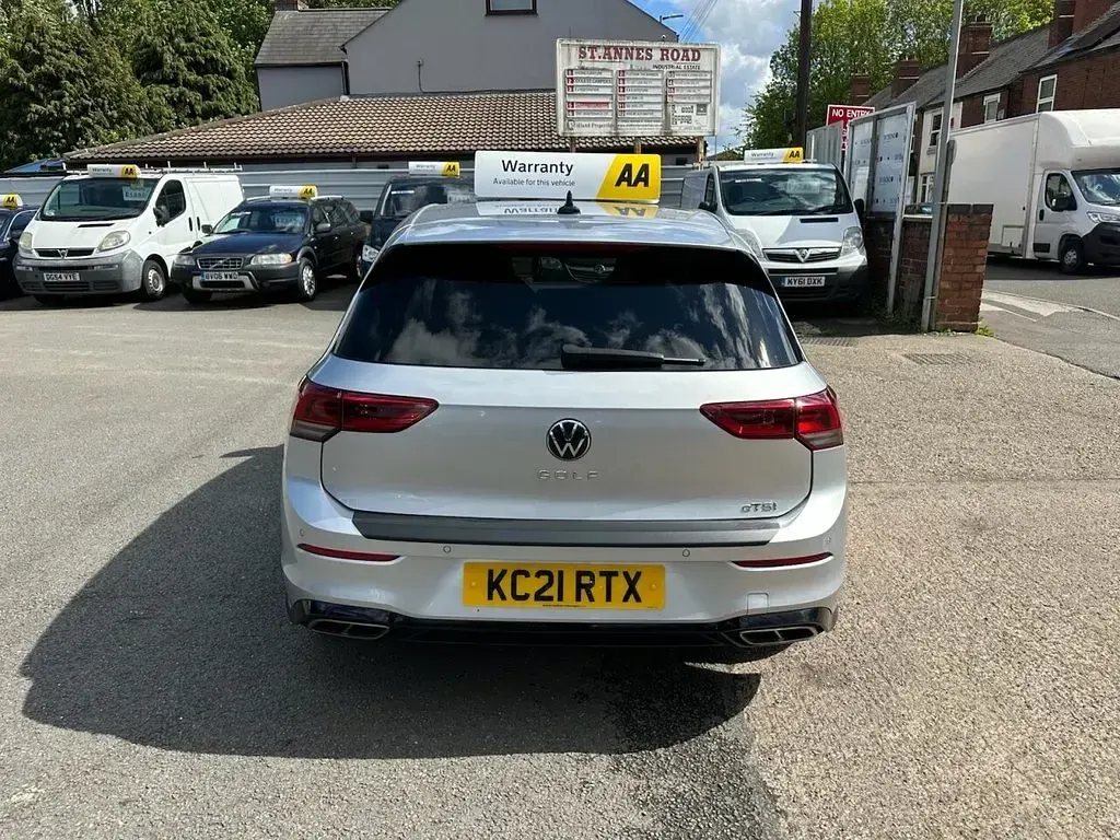 Used VW Golf VII R-line 150 HP (110 kW) 2021 Silver Hatchback