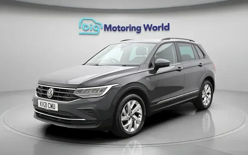 Begagnad VW Tiguan Life 150 HK (110 kW) 2023 SUV