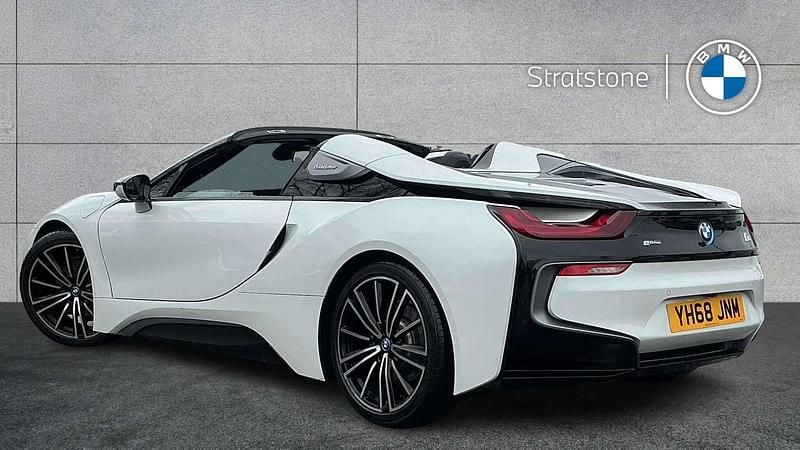 Used BMW i8 Comfort Edition 369 HP (271 kW) 2019 White Coupe