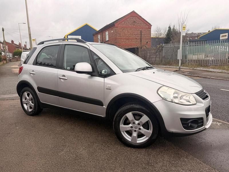 Usado Suzuki SX4 SZ5 2013 Prateado SUV