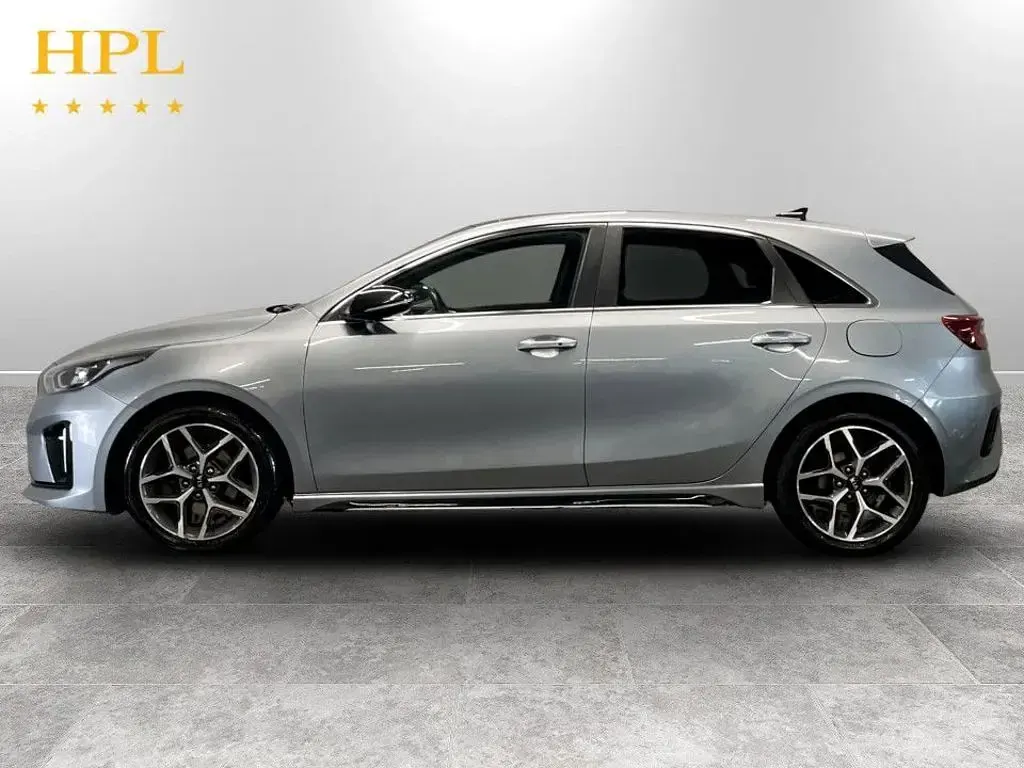 Used Kia Ceed GT-Line 140 HP (102 kW) 2019 Silver Hatchback
