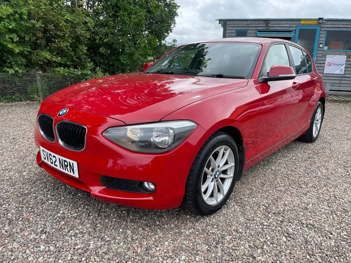 Used BMW 116 Comfort Edition 136 HP (100 kW) 2012 Red Hatchback