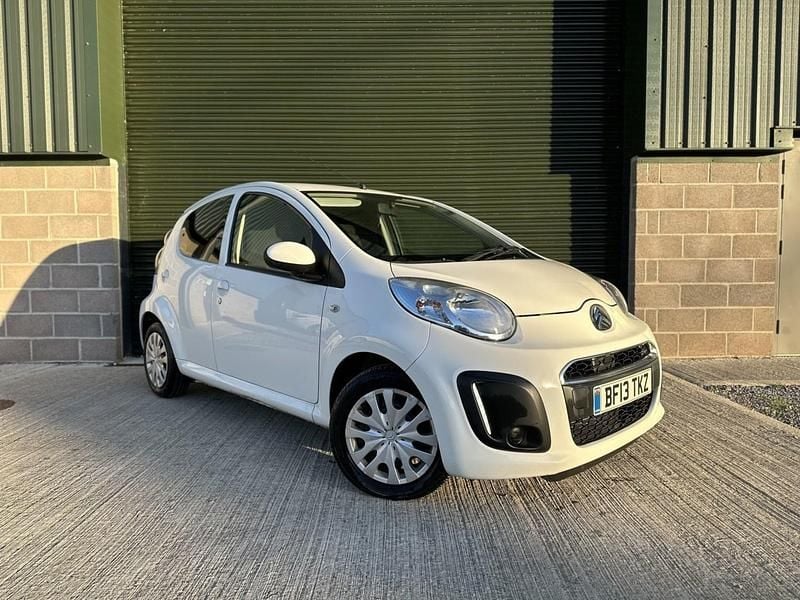 White Used 2013 Citroën C1 VTR Sport Hatchback | £2,990 (Fair price) - Image 1/4